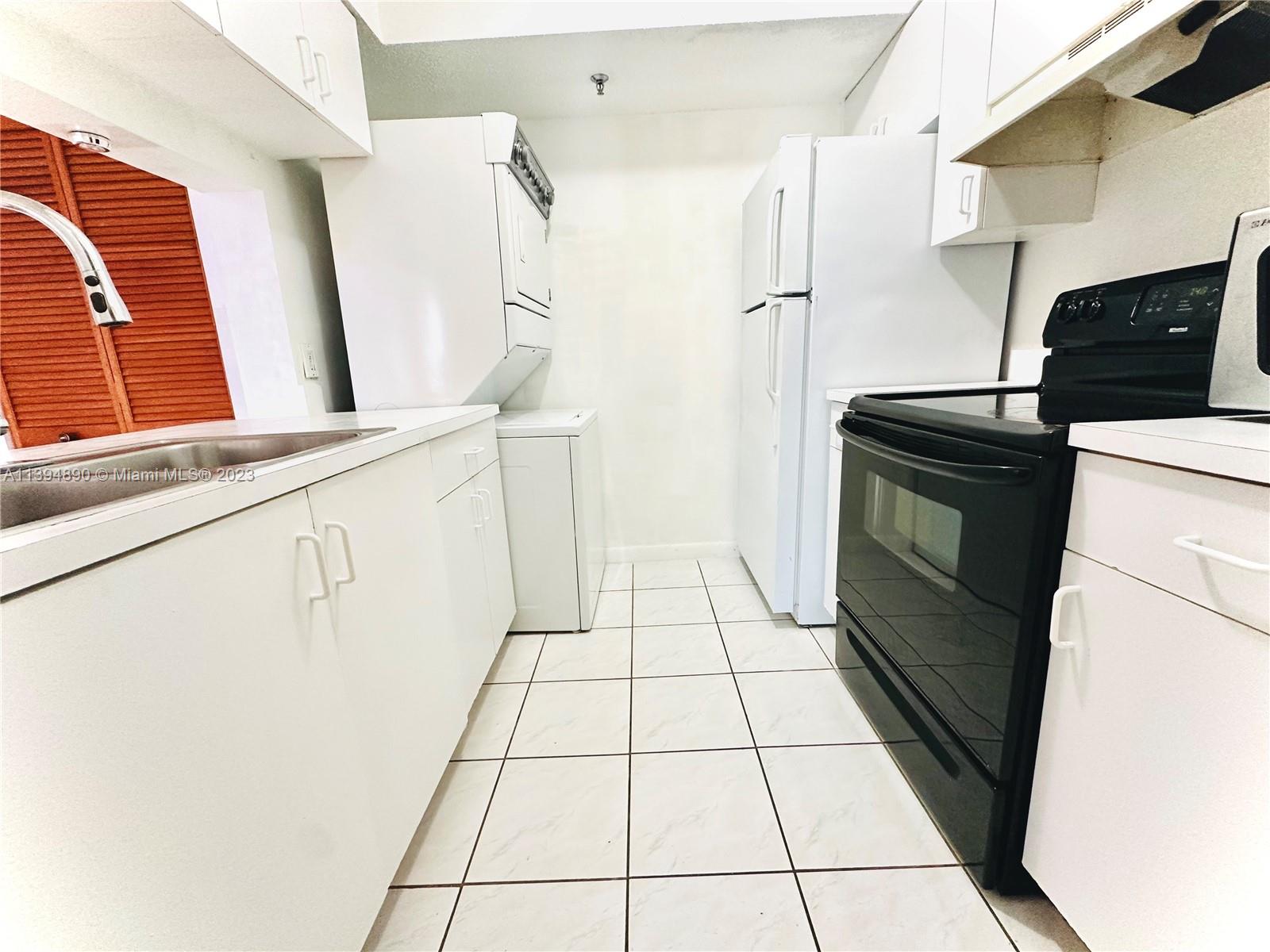 CORAL BAY CLUB CONDO - Residential