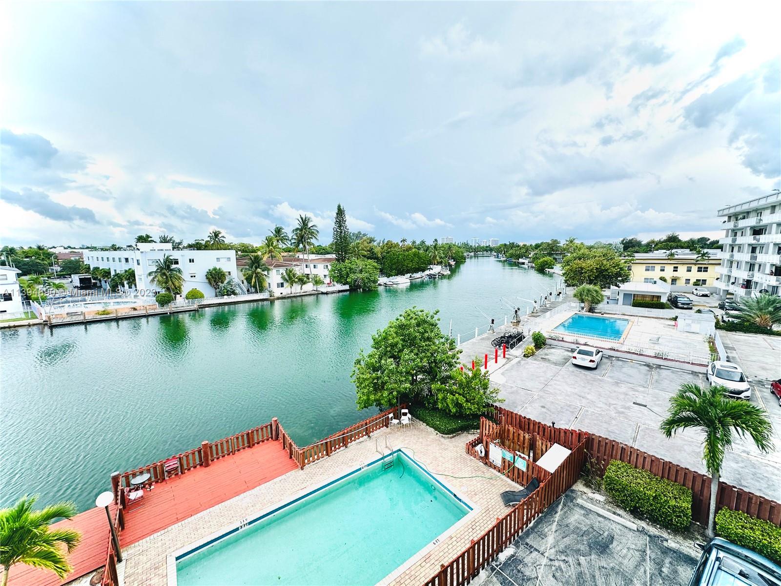 CORAL BAY CLUB CONDO - Residential