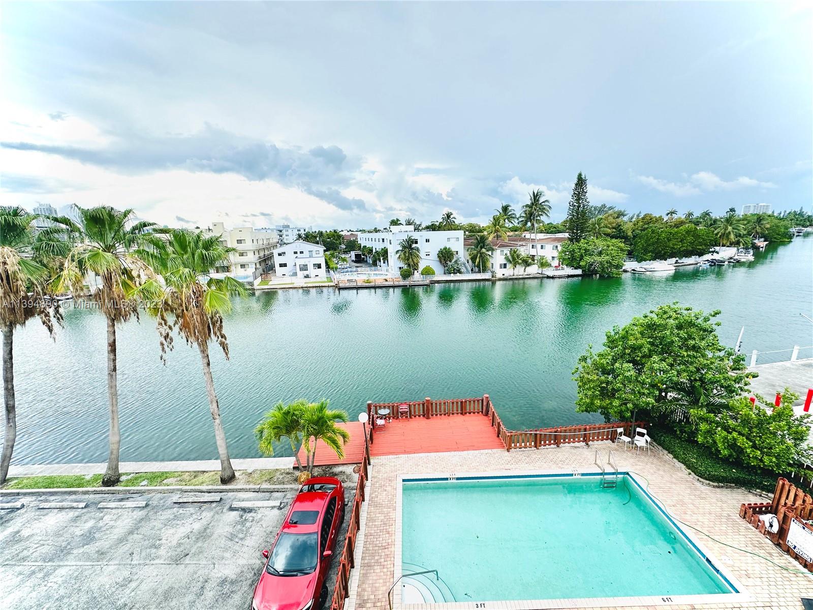 CORAL BAY CLUB CONDO - Residential