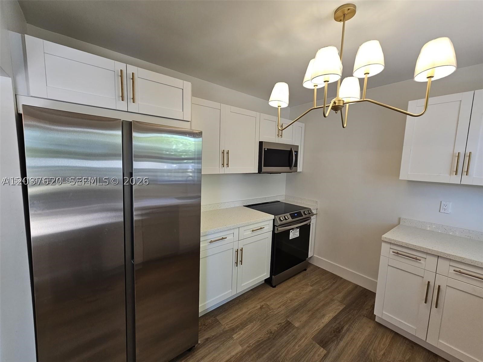ISLE OF NORMANDY MIAMI VI - Residential Lease