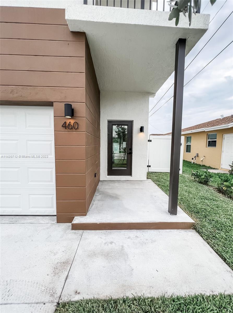 CASAVISTA TOWNHOMES - Residential
