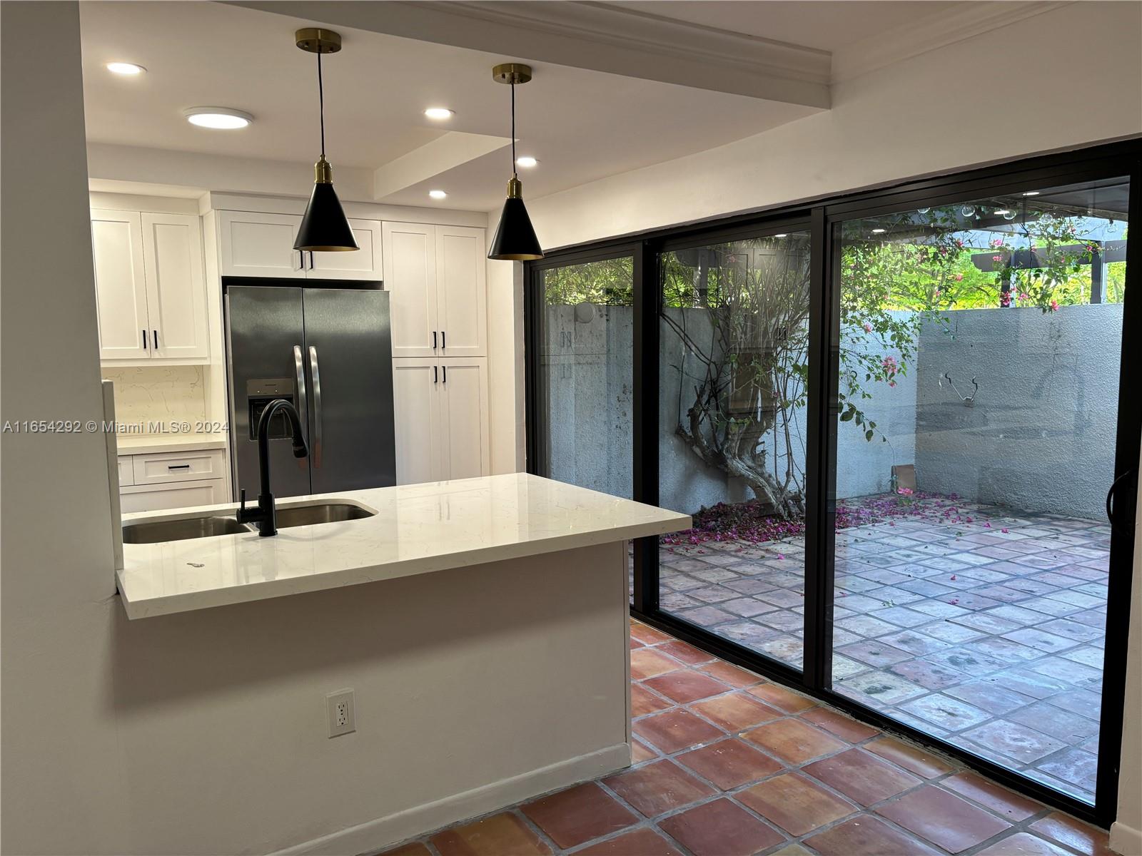 OASIS CONDO NO 3 - Residential Lease