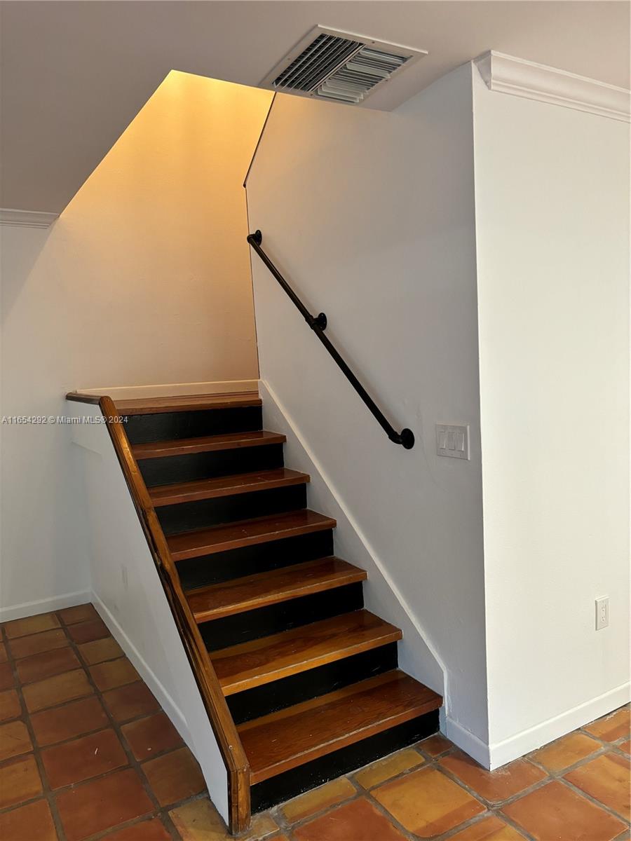 OASIS CONDO NO 3 - Residential Lease