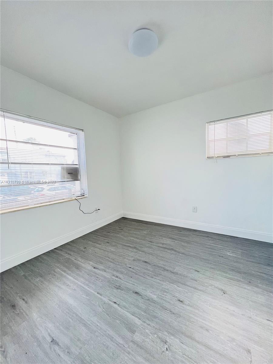 LAWRENCE ESTATES LAND COS - Residential Lease