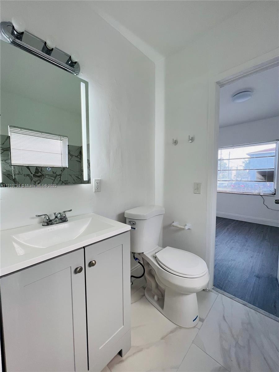 LAWRENCE ESTATES LAND COS - Residential Lease