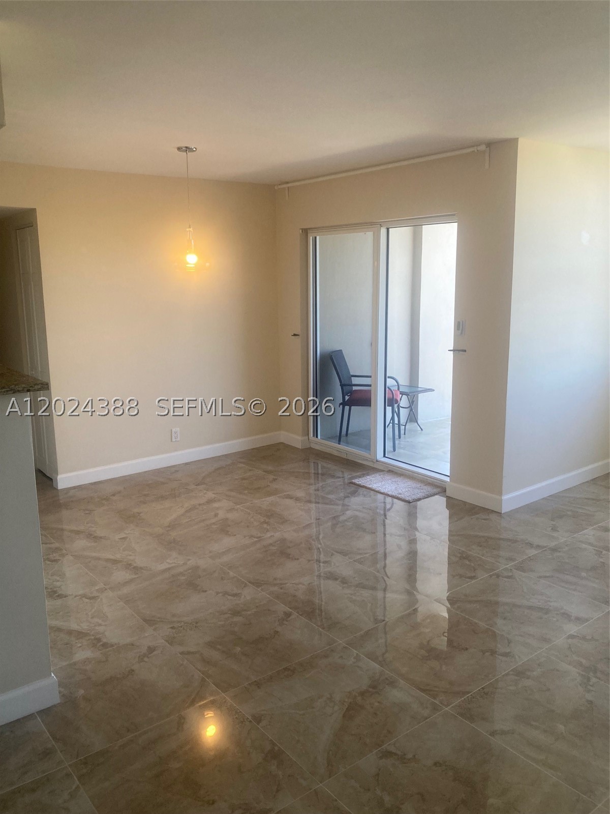 PLAZA 15 CONDO - Residential