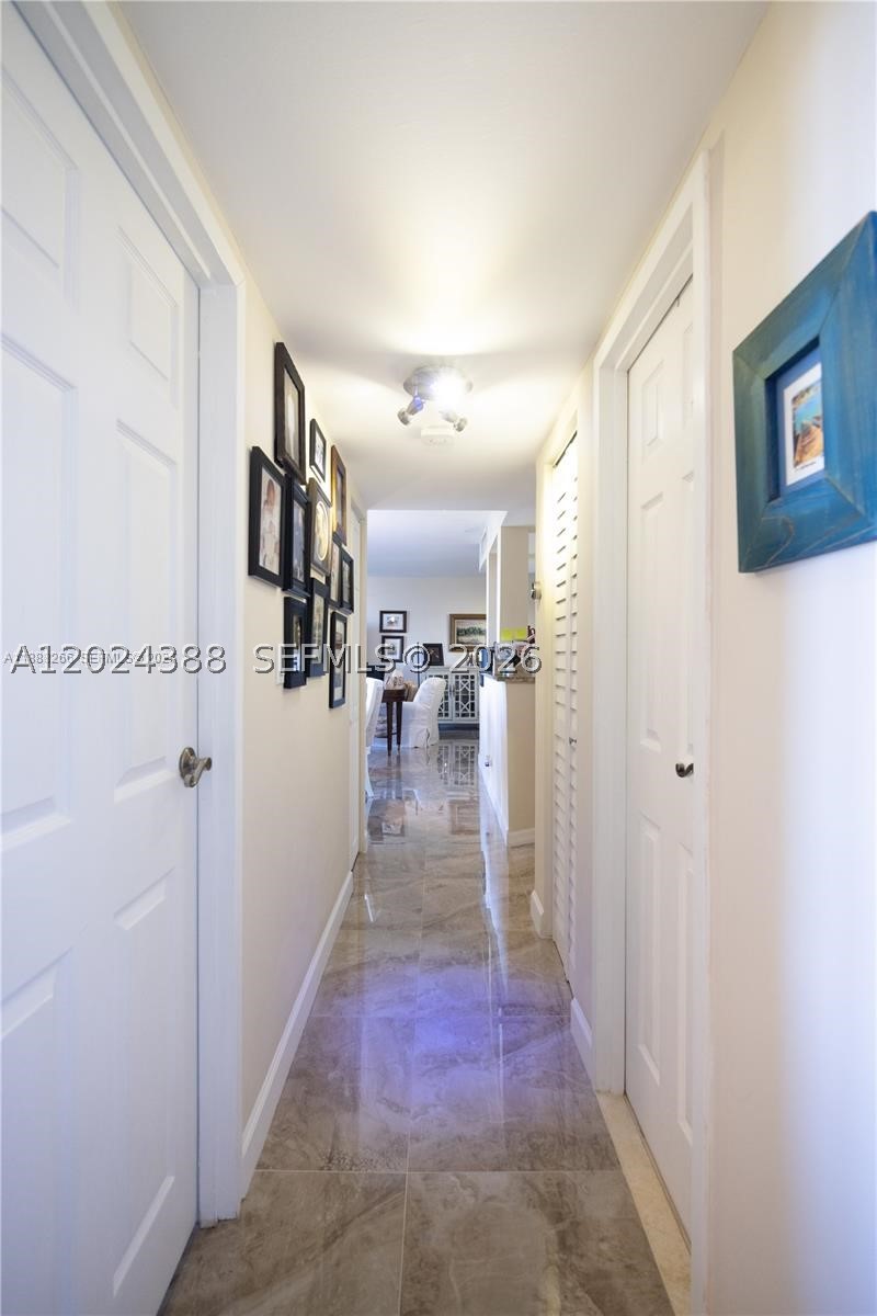 PLAZA 15 CONDO - Residential