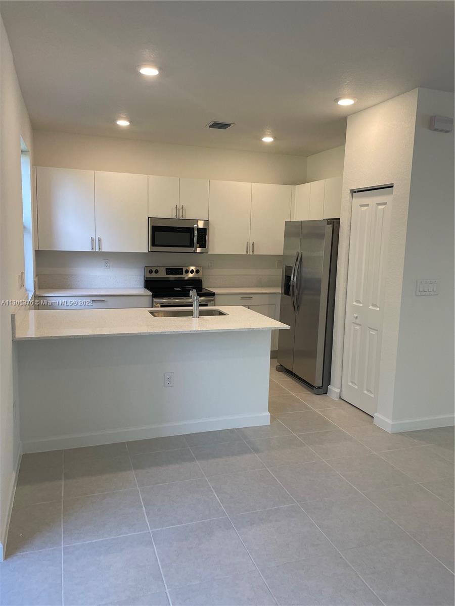 Pine Vista - Residential Lease