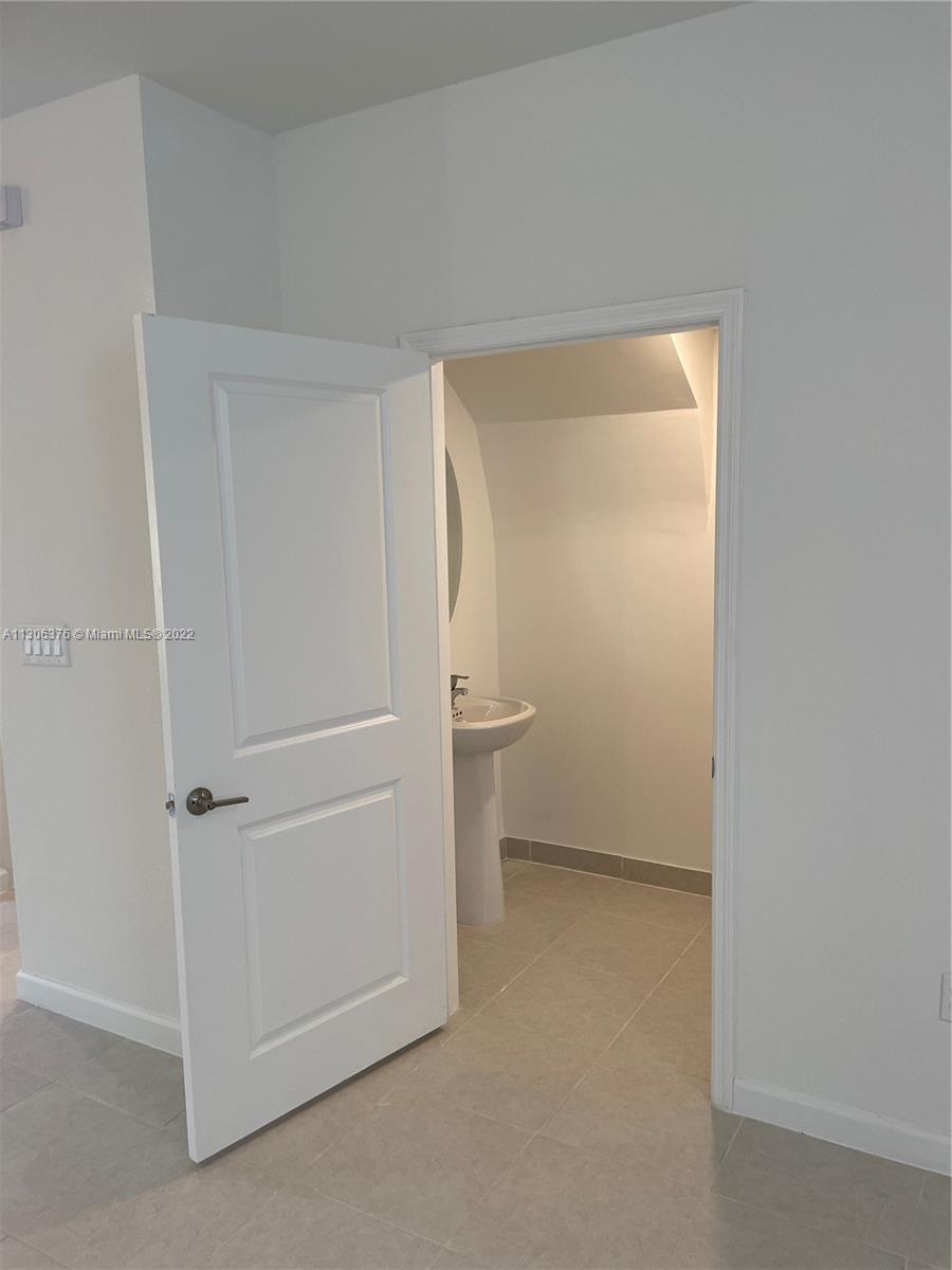 Pine Vista - Residential Lease