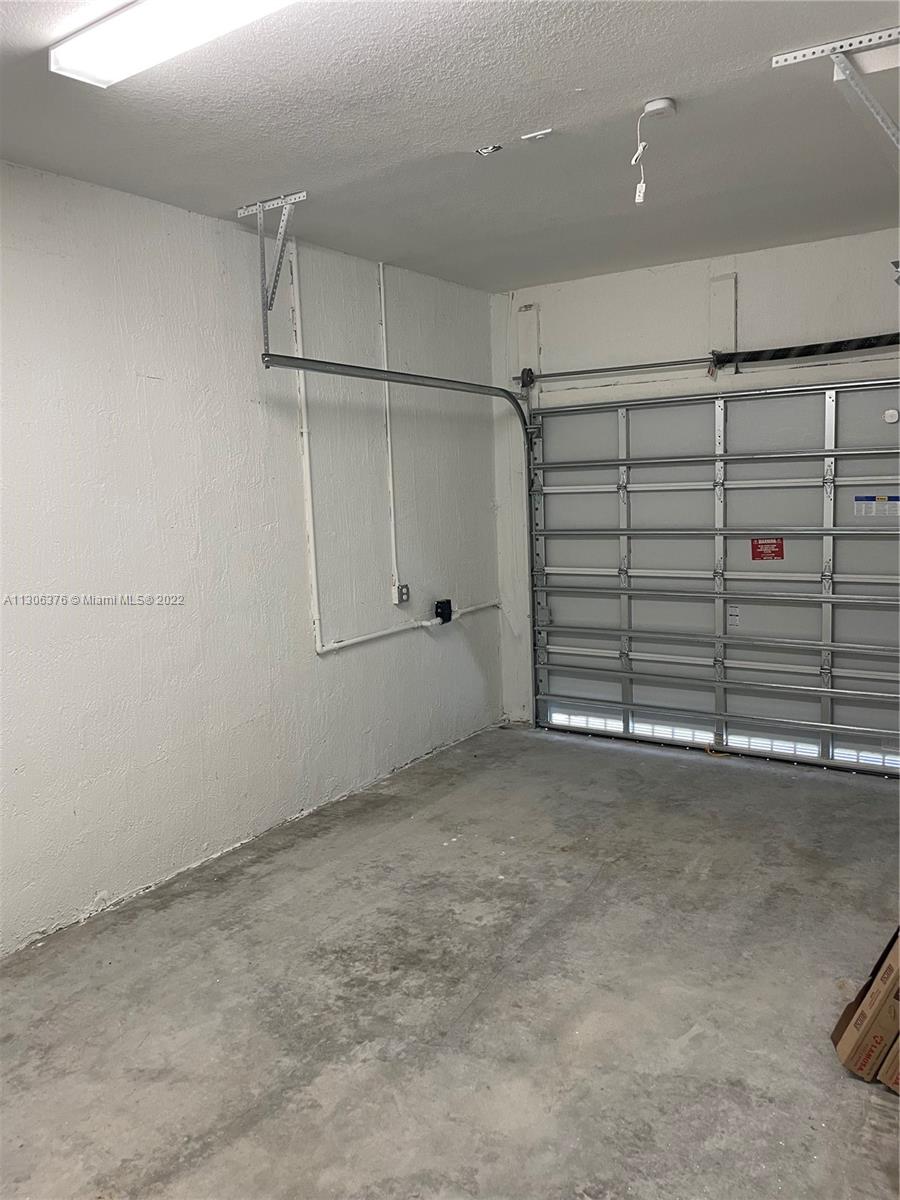 Pine Vista - Residential Lease