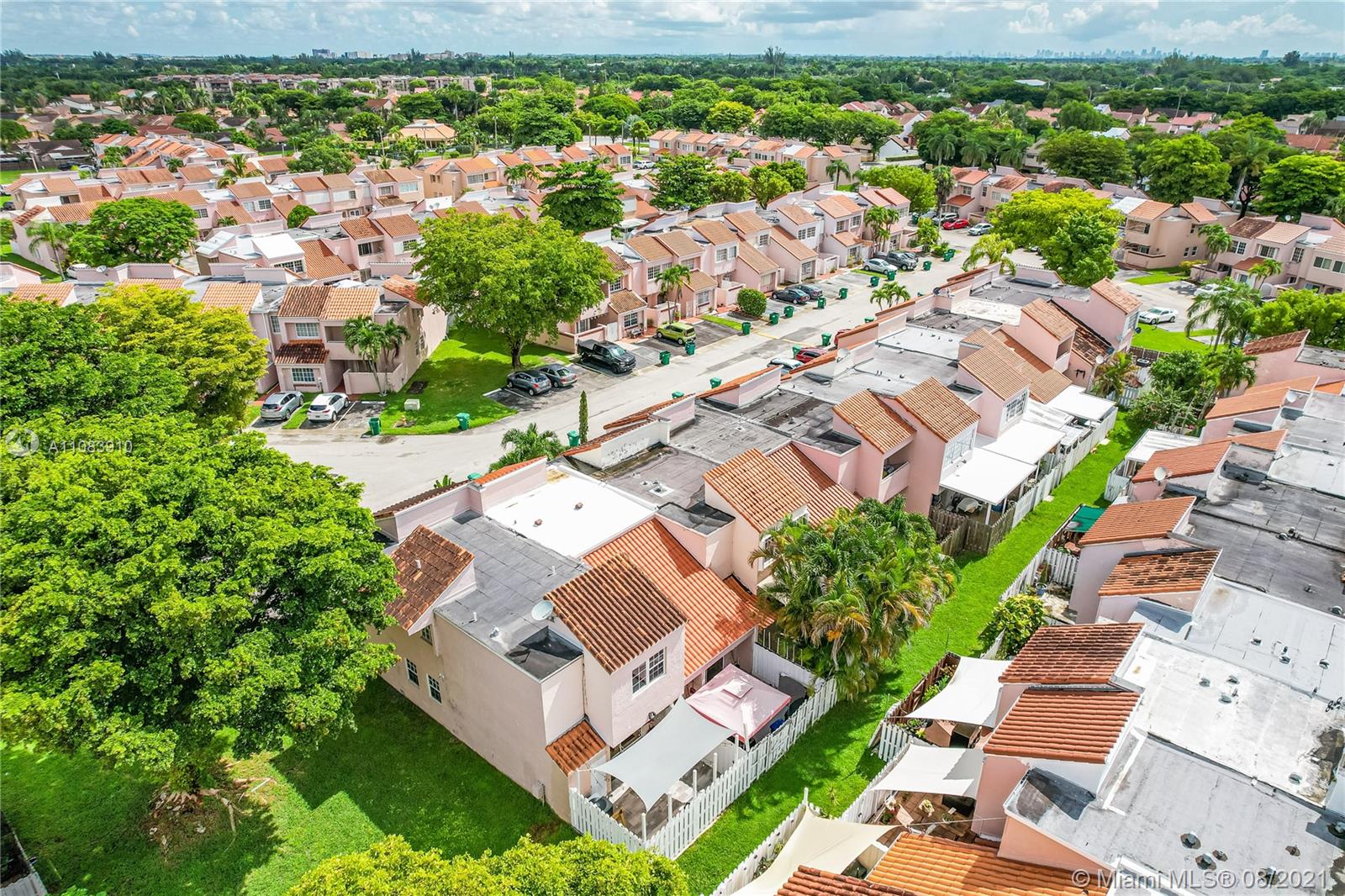 SUNSET HARBOUR SEC IV - Residential