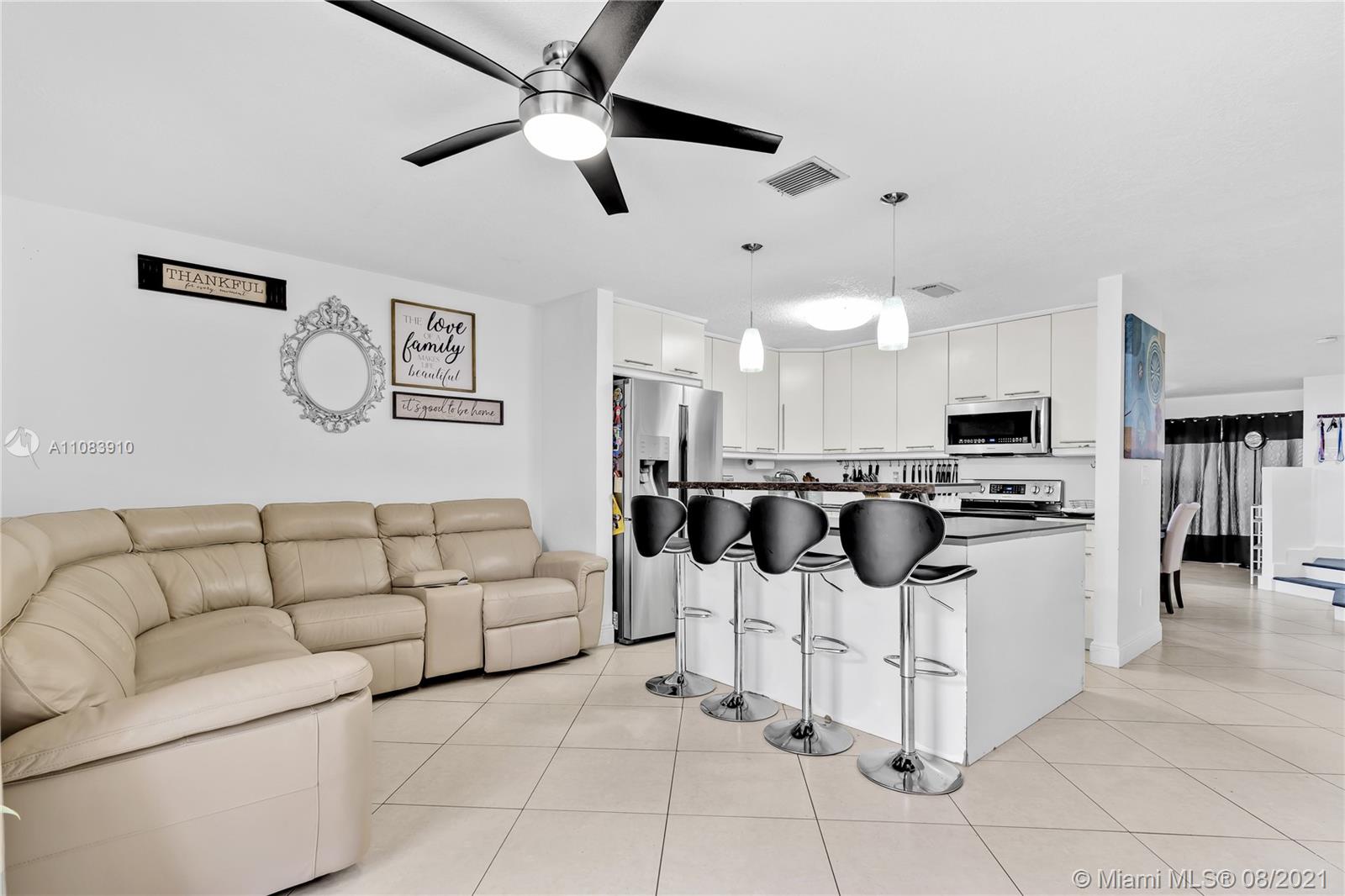 SUNSET HARBOUR SEC IV - Residential
