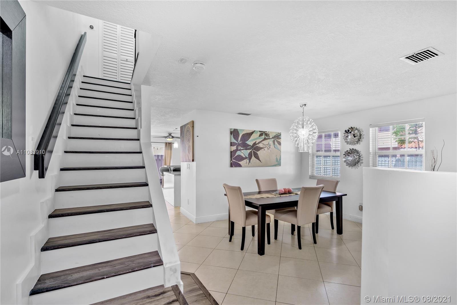 SUNSET HARBOUR SEC IV - Residential