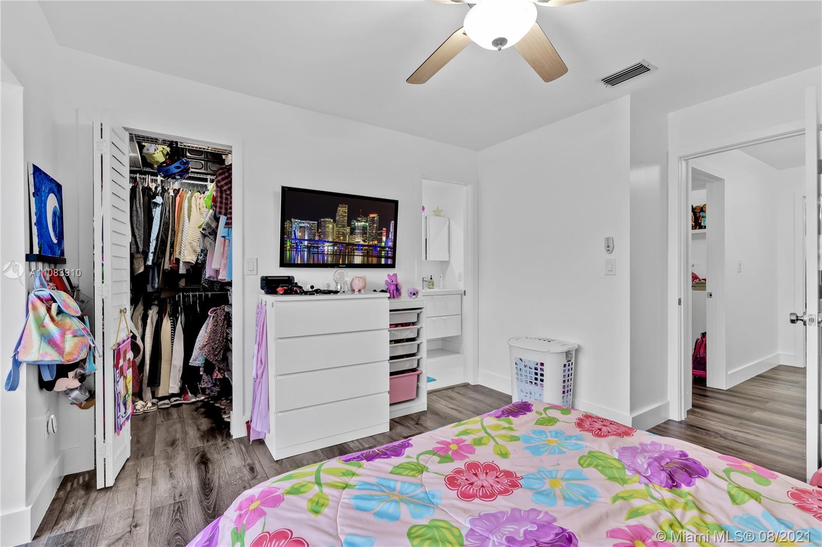 SUNSET HARBOUR SEC IV - Residential
