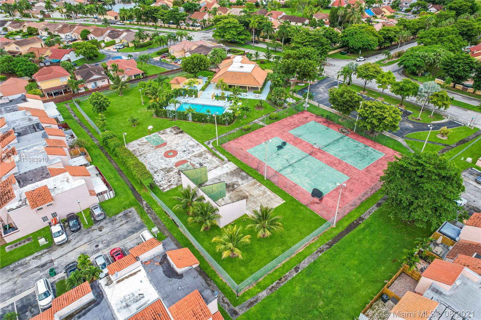 SUNSET HARBOUR SEC IV - Residential