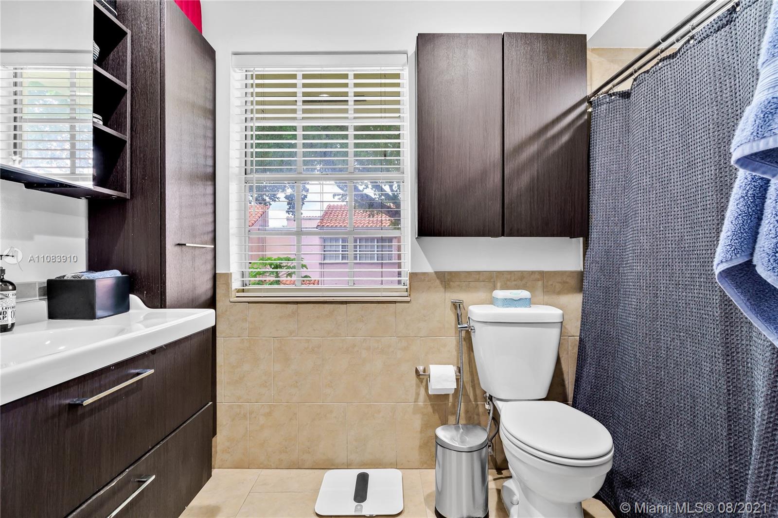 SUNSET HARBOUR SEC IV - Residential