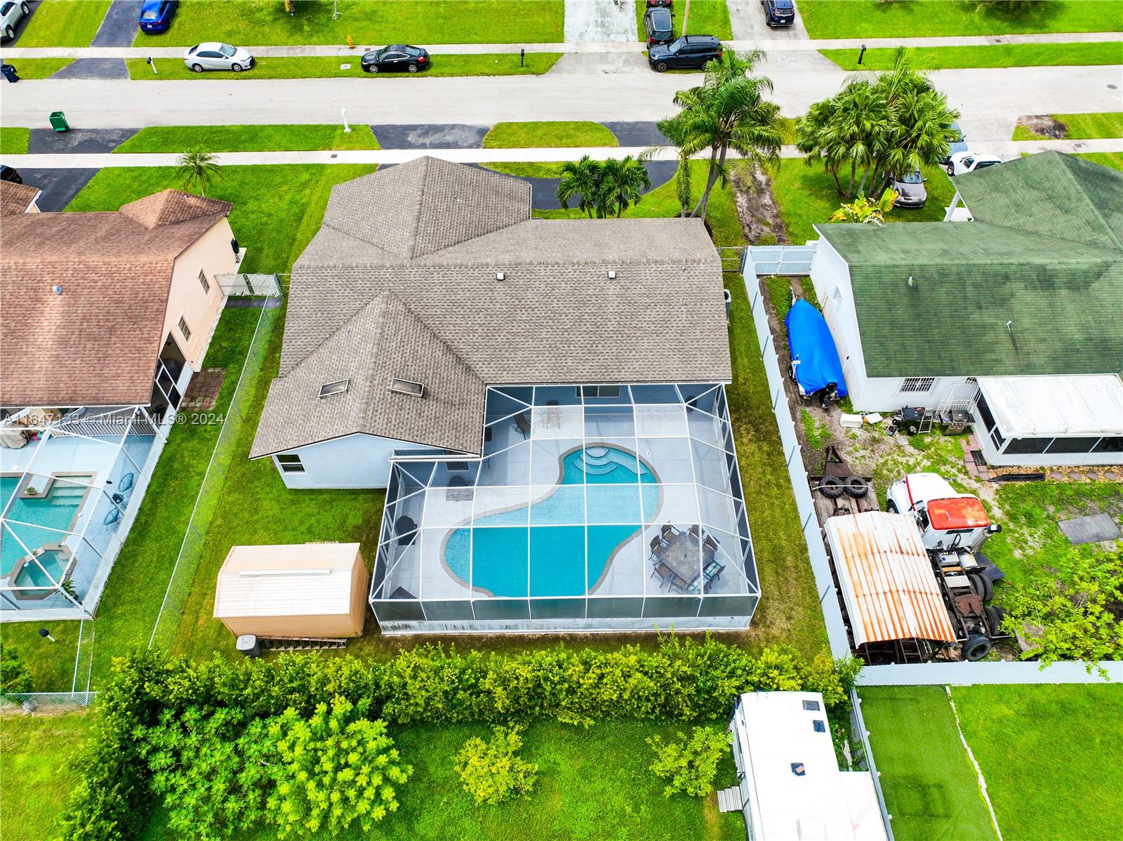 MEADOW WOOD MANOR SEC 10 - Residential