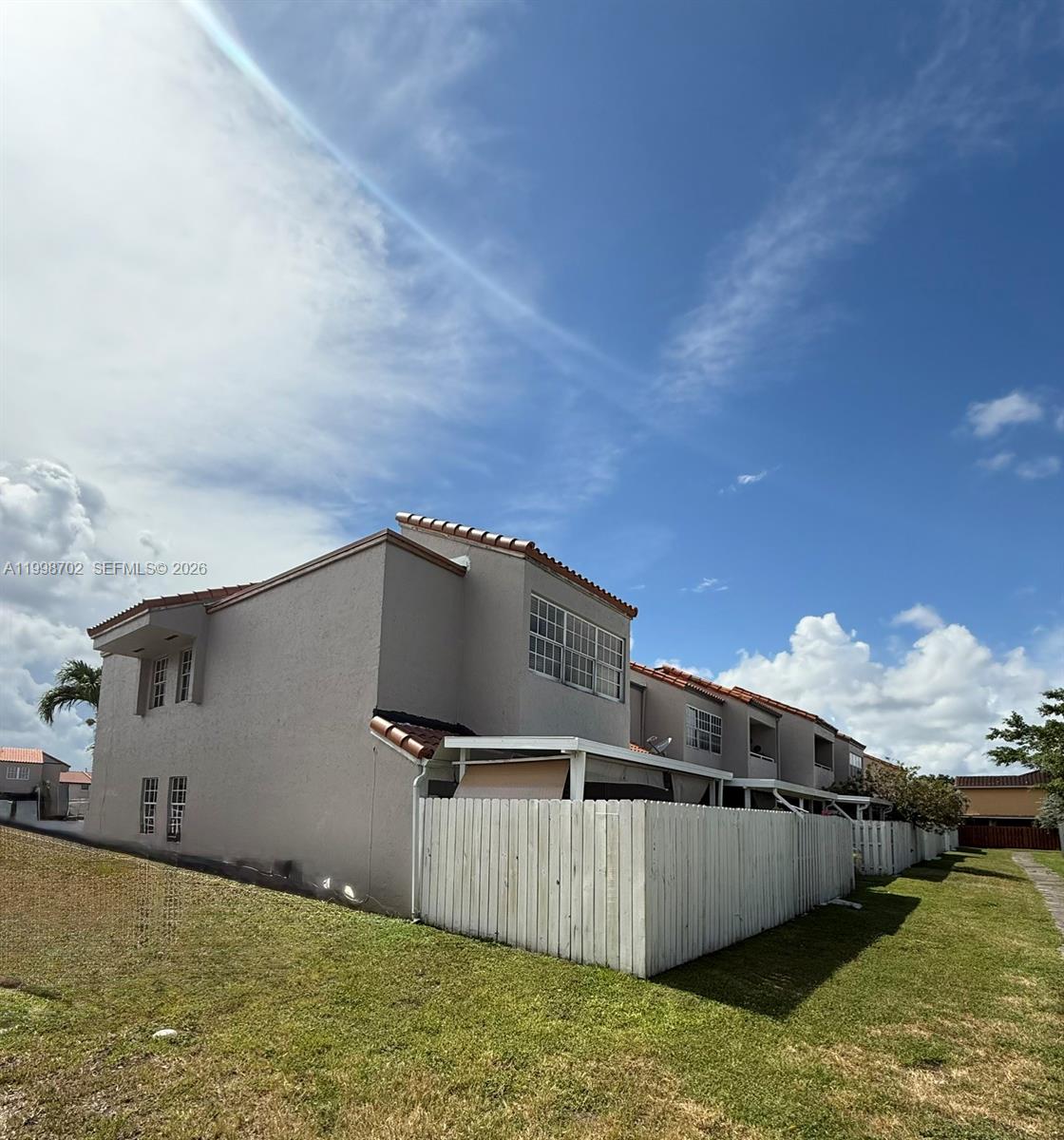 SUNSET HARBOUR SEC VI - Residential