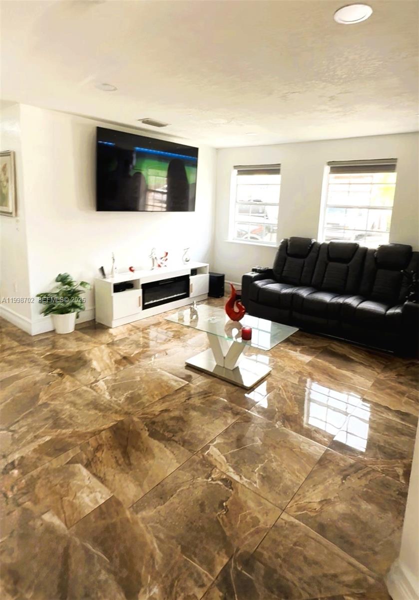 SUNSET HARBOUR SEC VI - Residential