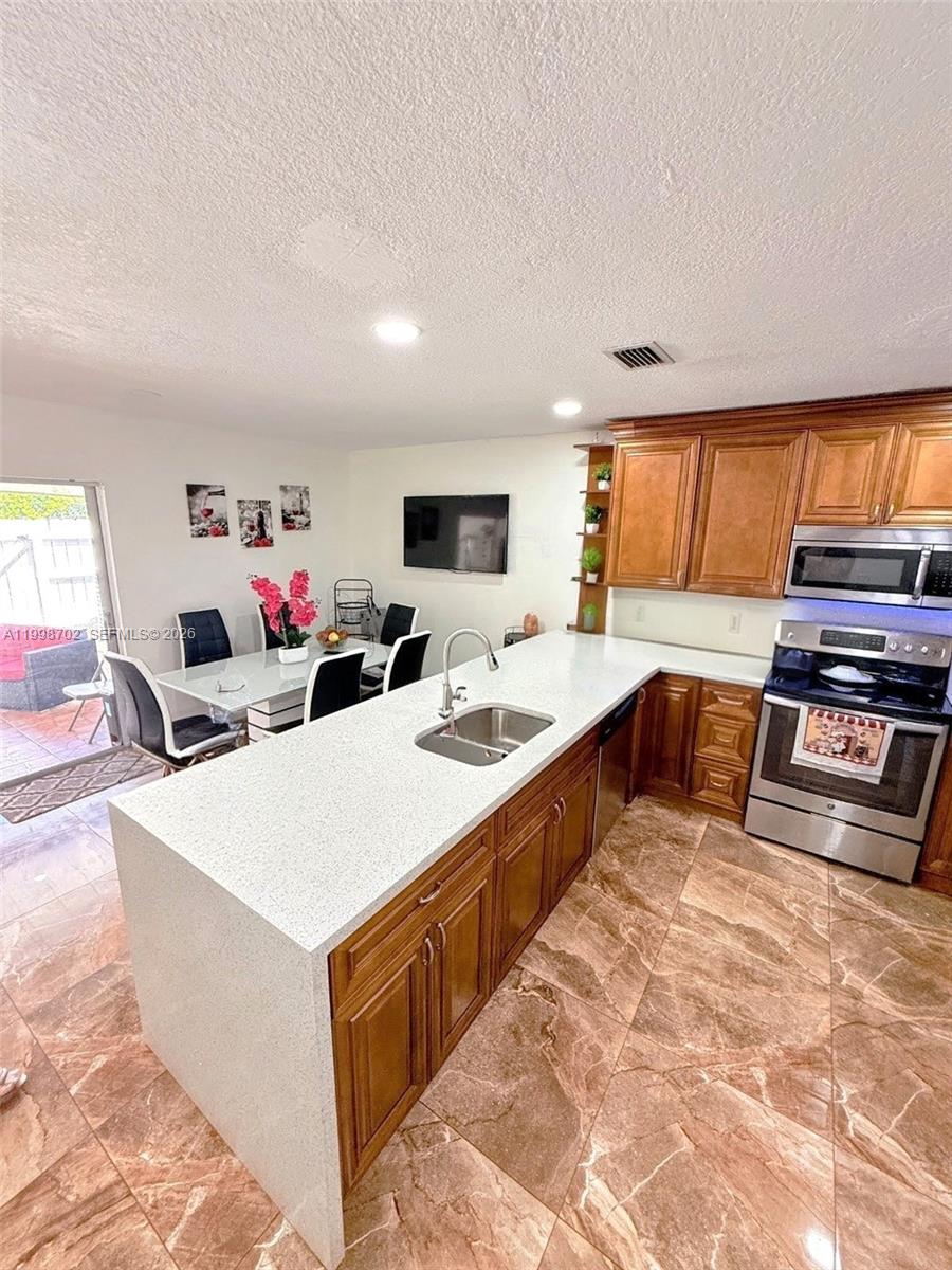 SUNSET HARBOUR SEC VI - Residential