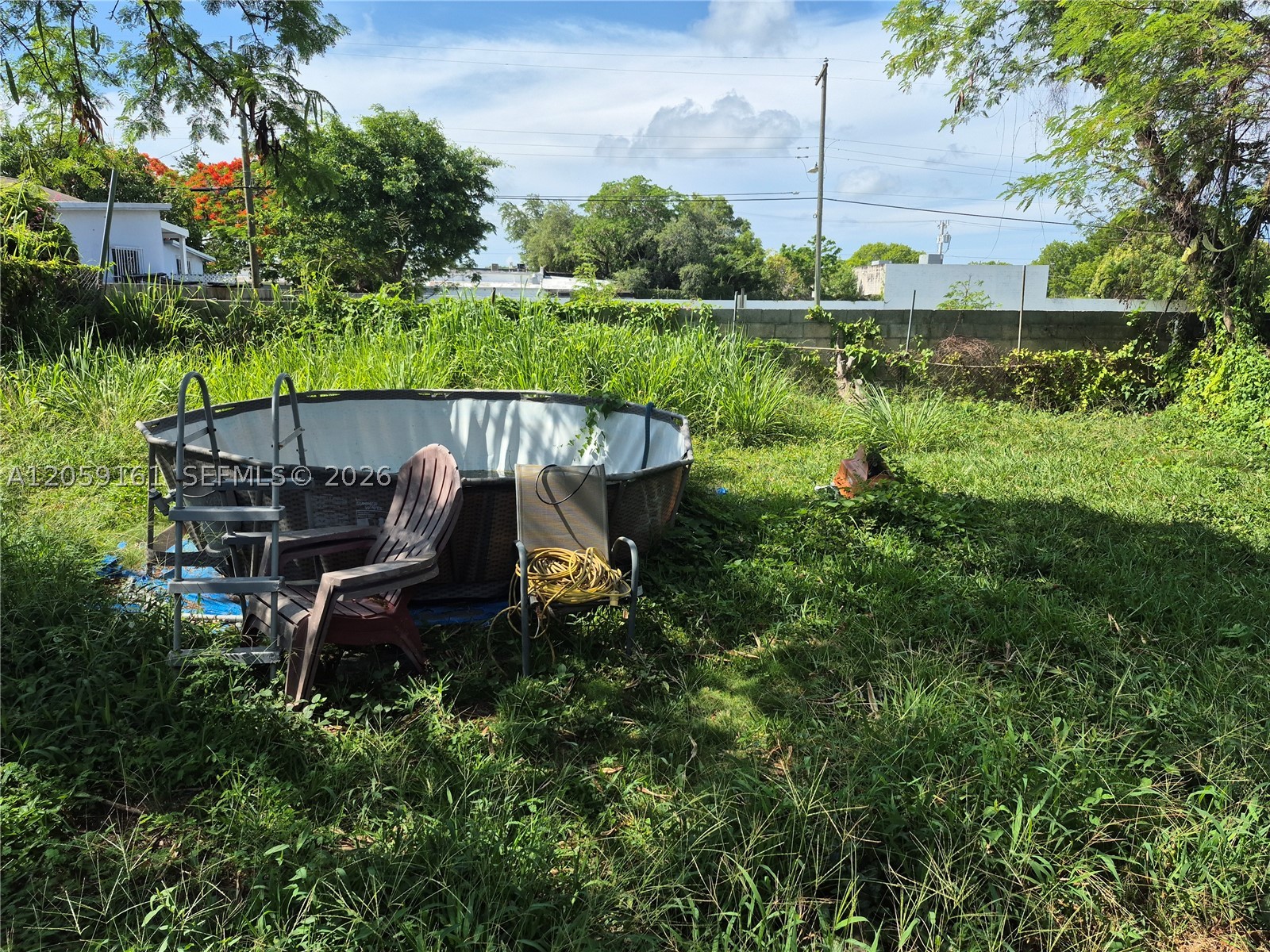 DIXIE HIGHWAY TRACK - Residential