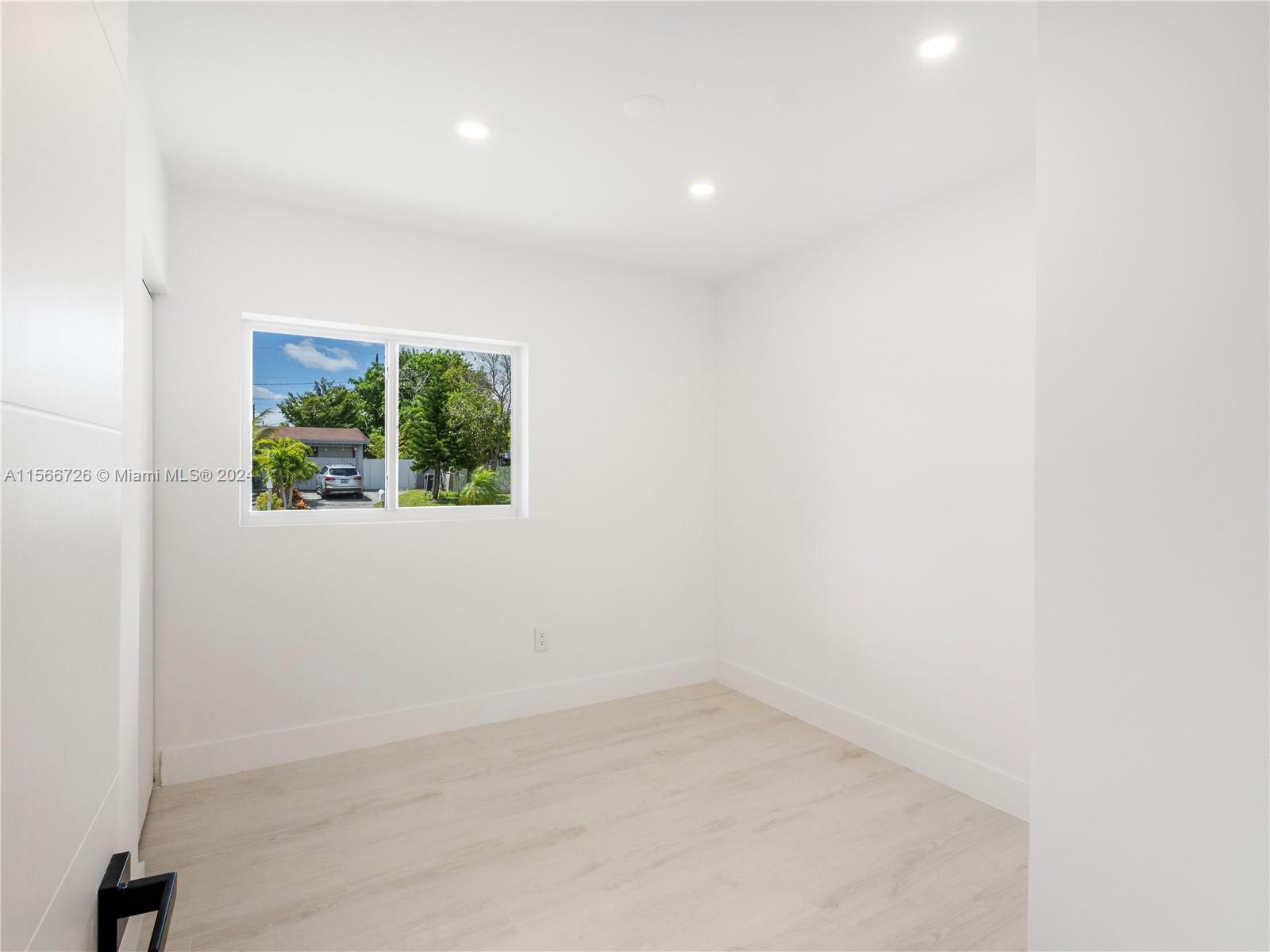 NEW SO MIAMI HEIGHTS SEC - Residential