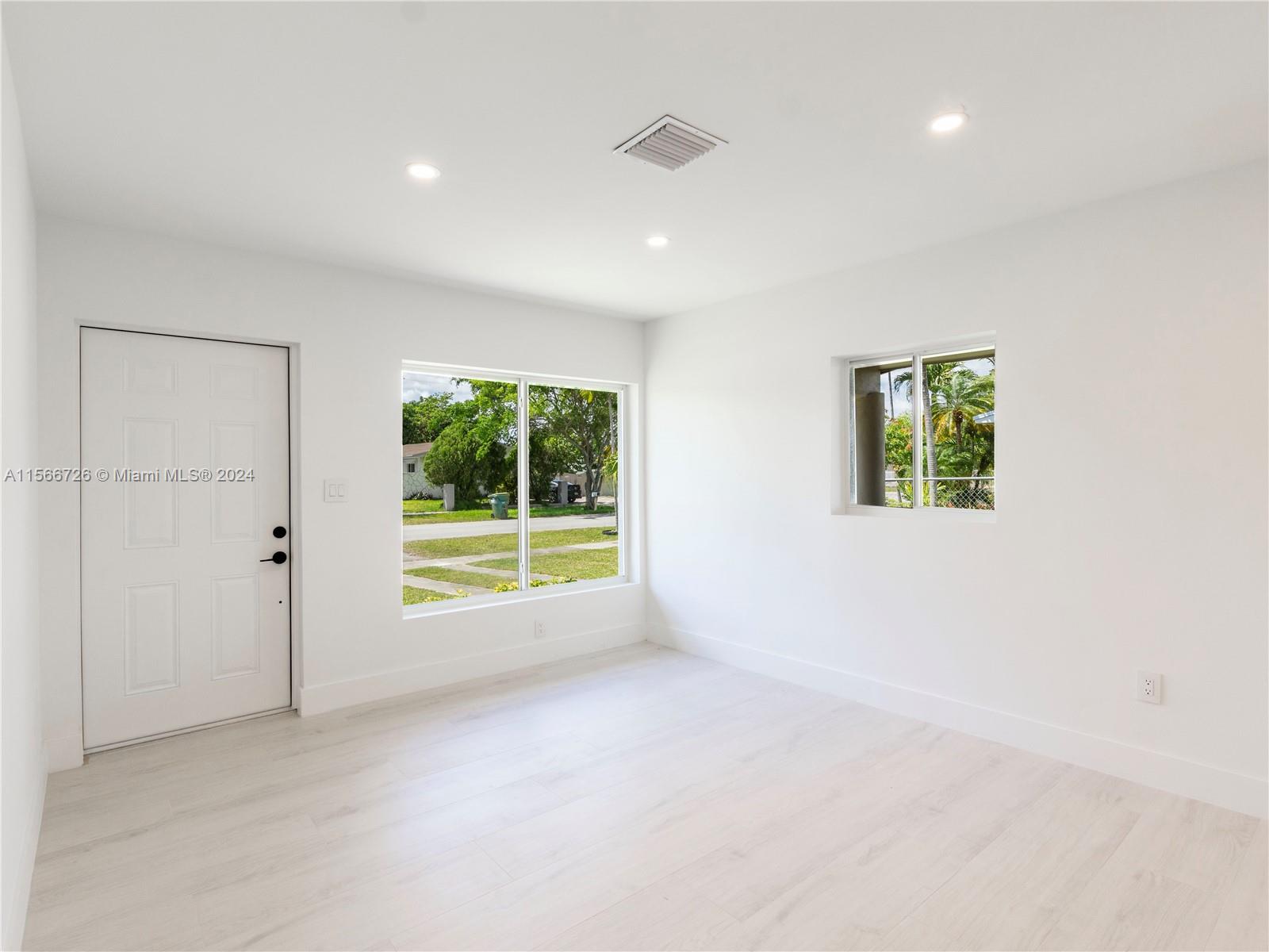 NEW SO MIAMI HEIGHTS SEC - Residential