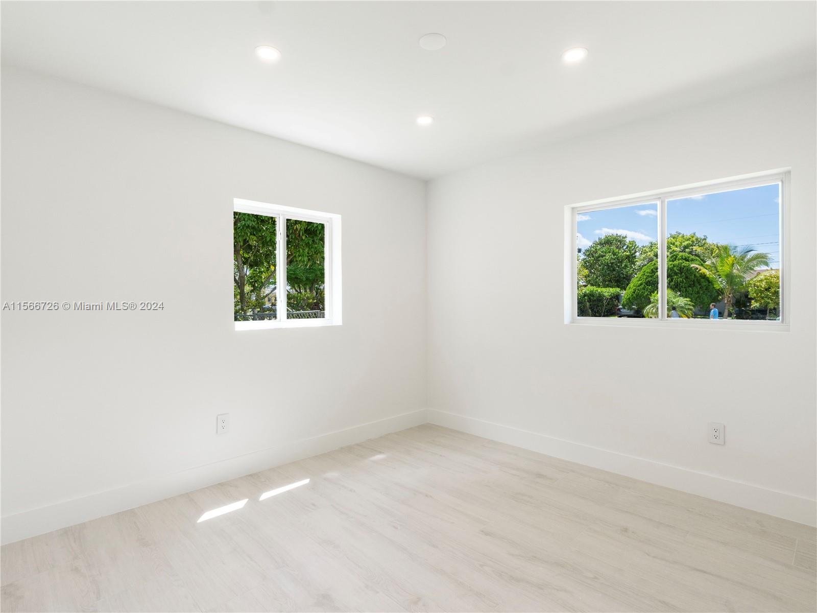 NEW SO MIAMI HEIGHTS SEC - Residential