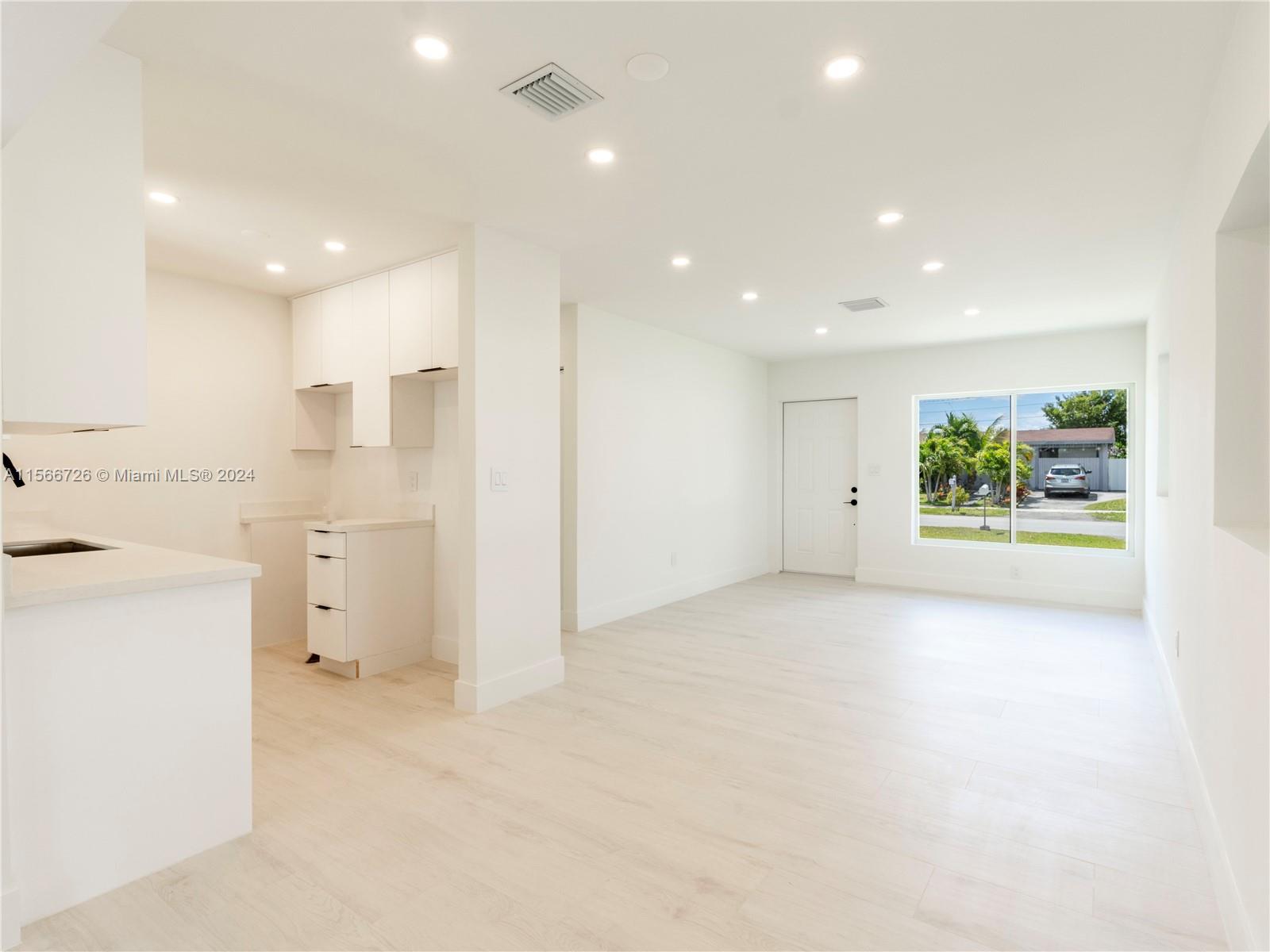 NEW SO MIAMI HEIGHTS SEC - Residential