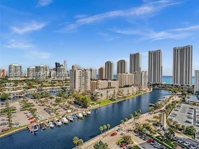 ARLEN HOUSE WEST CONDO - Residential