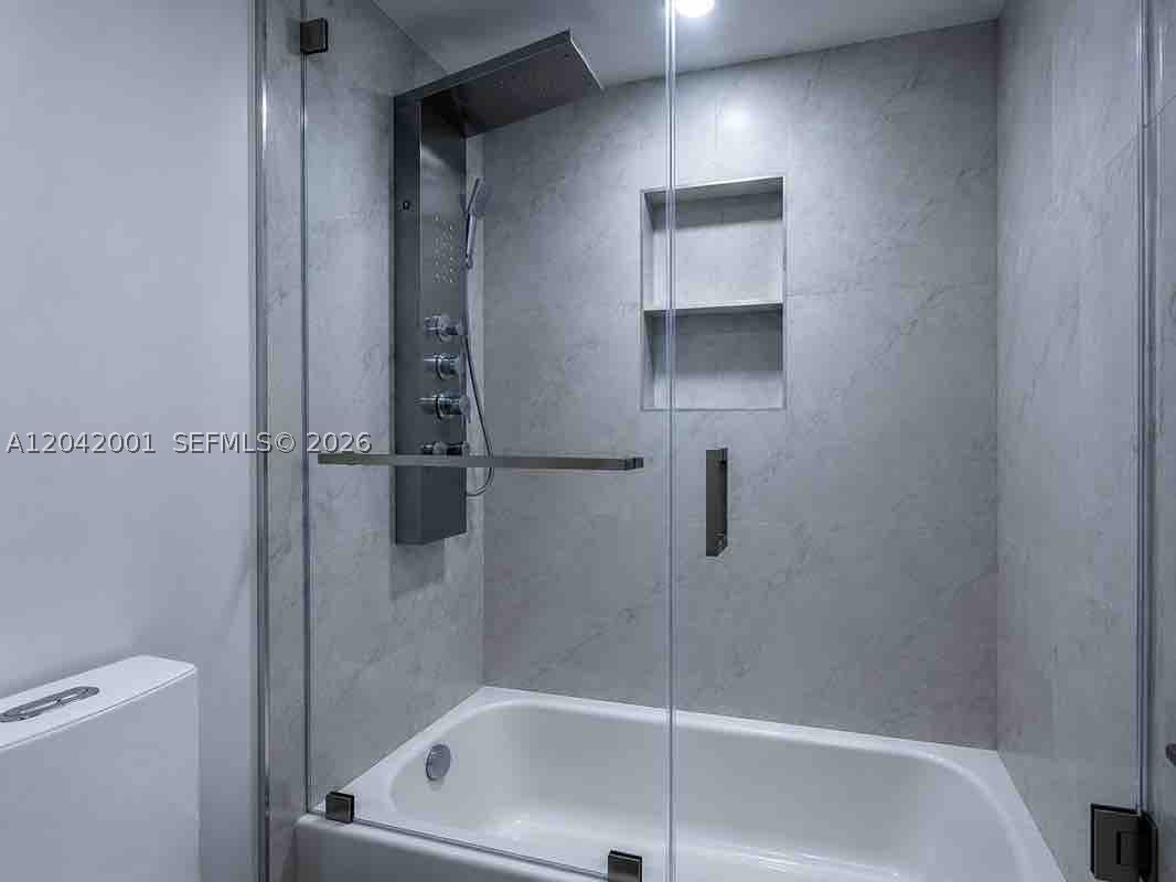 ARLEN HOUSE WEST CONDO - Residential