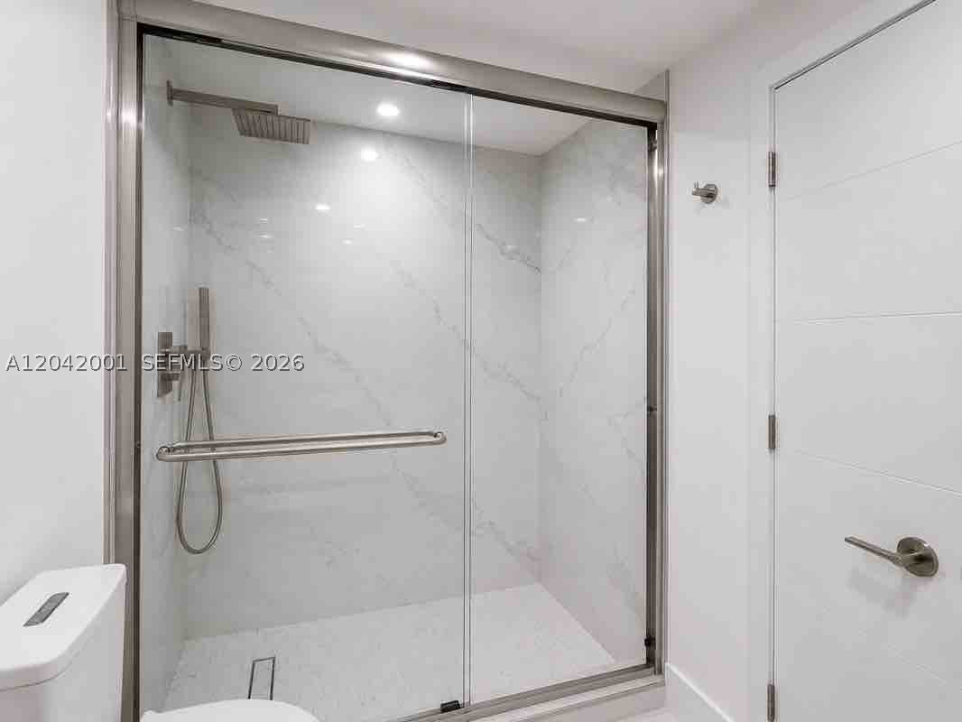 ARLEN HOUSE WEST CONDO - Residential