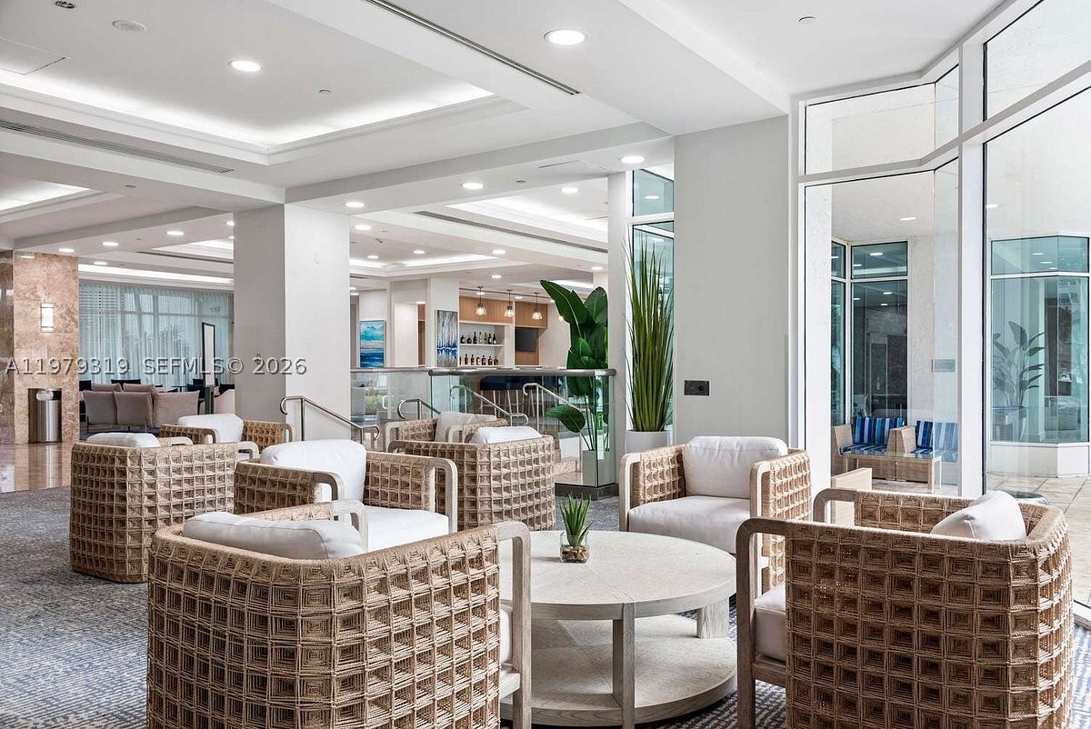 GALLERY ONE CONDO - Residential