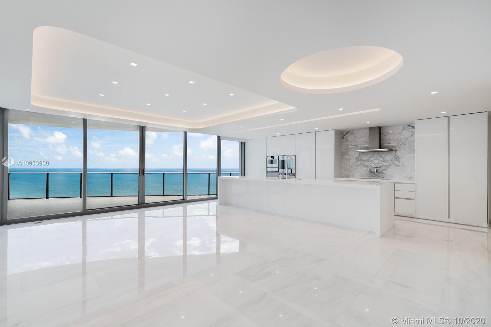 Ritz Carlton Residence - Residential