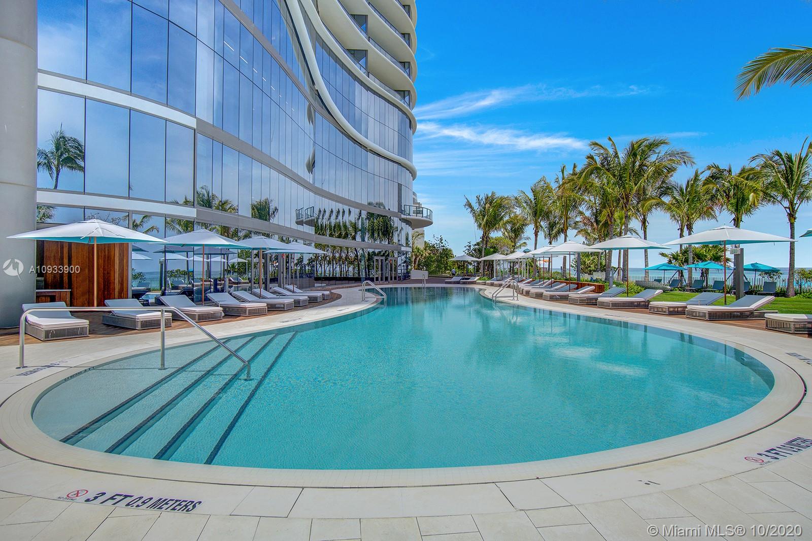 Ritz Carlton Residence - Residential
