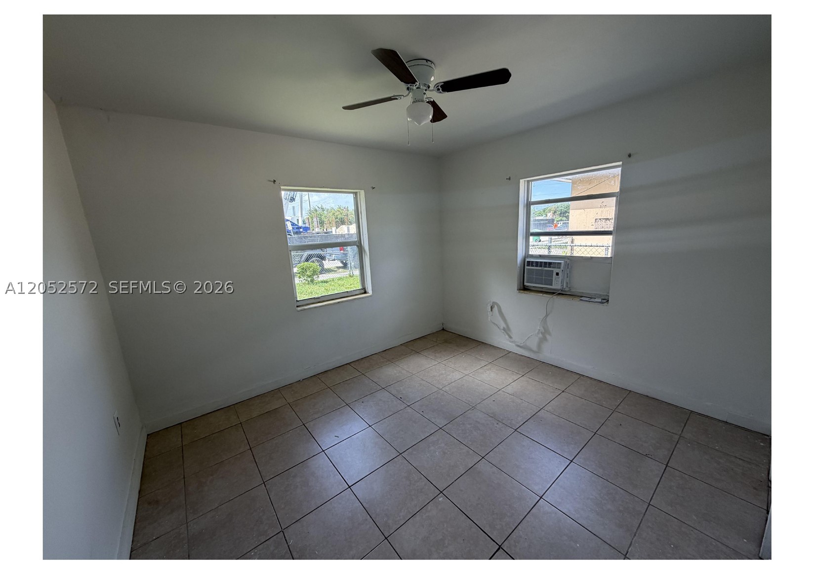 EVERGLADES TERRACE - Residential Lease