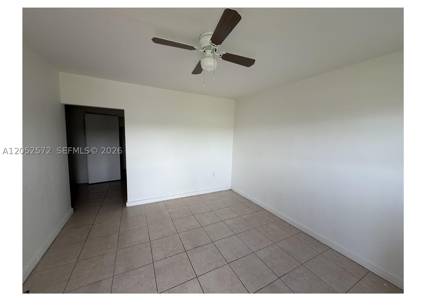EVERGLADES TERRACE - Residential Lease