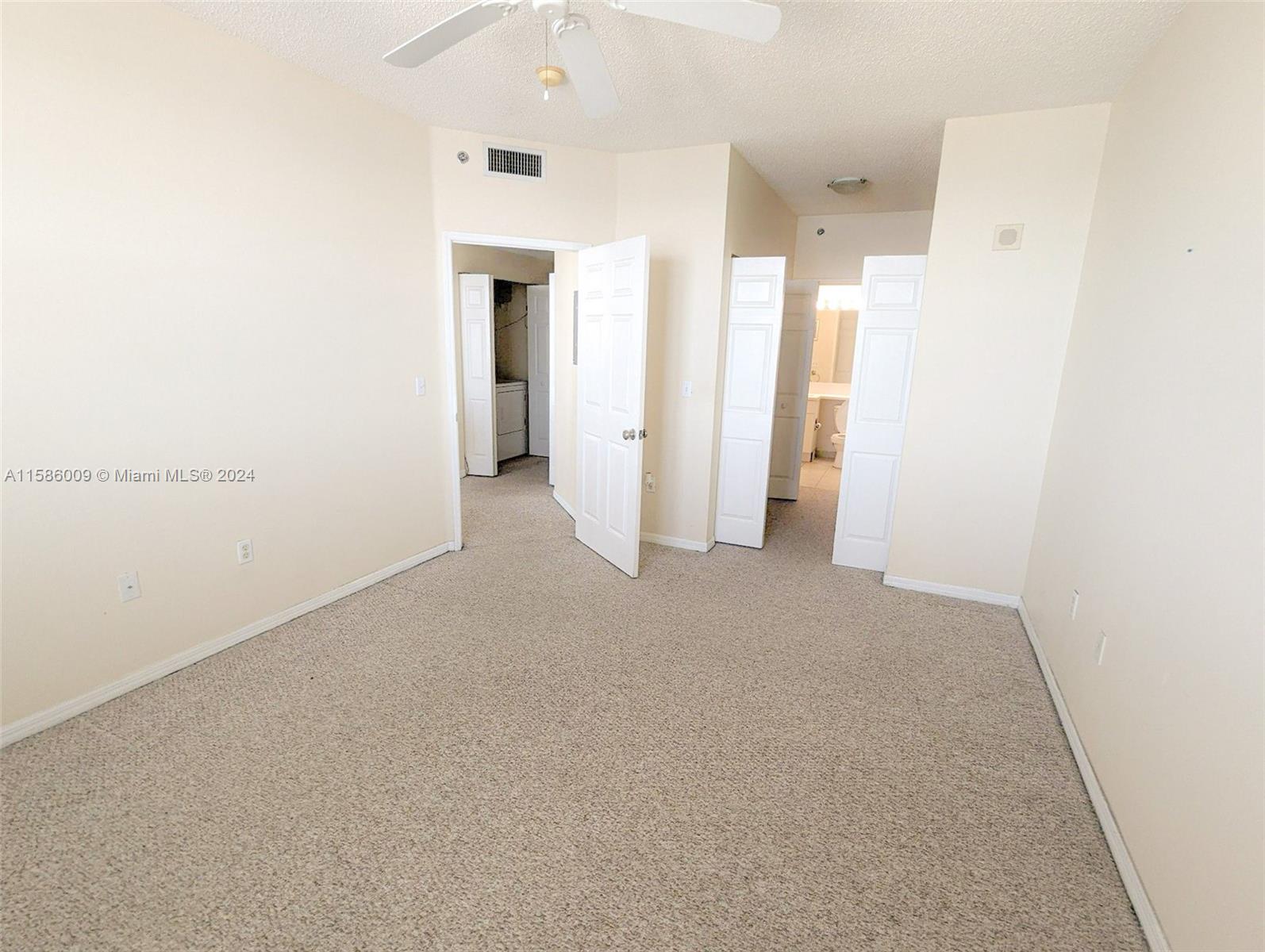 MONTECITO PALM BEACH COND - Residential Lease