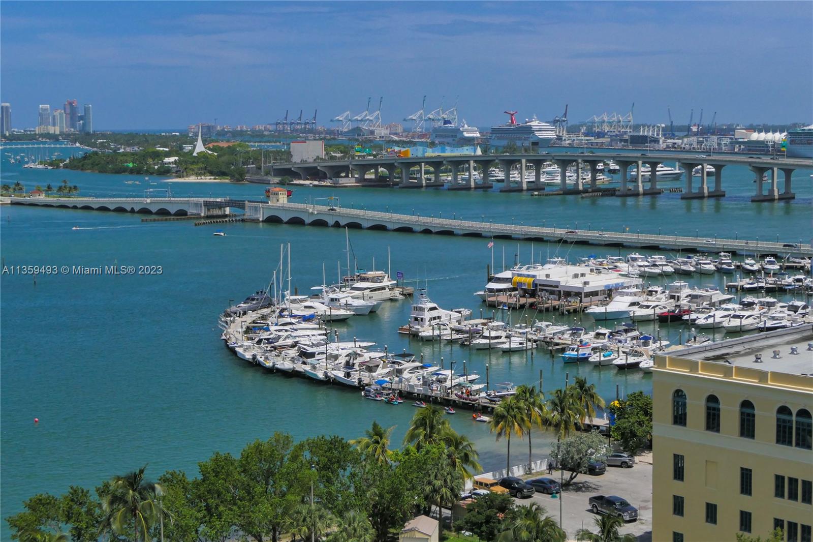 ARIA ON THE BAY CONDO - Residential