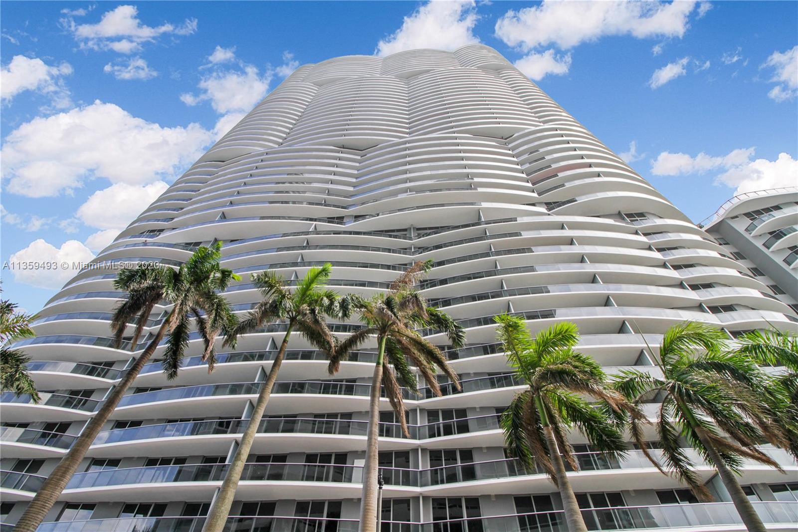 ARIA ON THE BAY CONDO - Residential