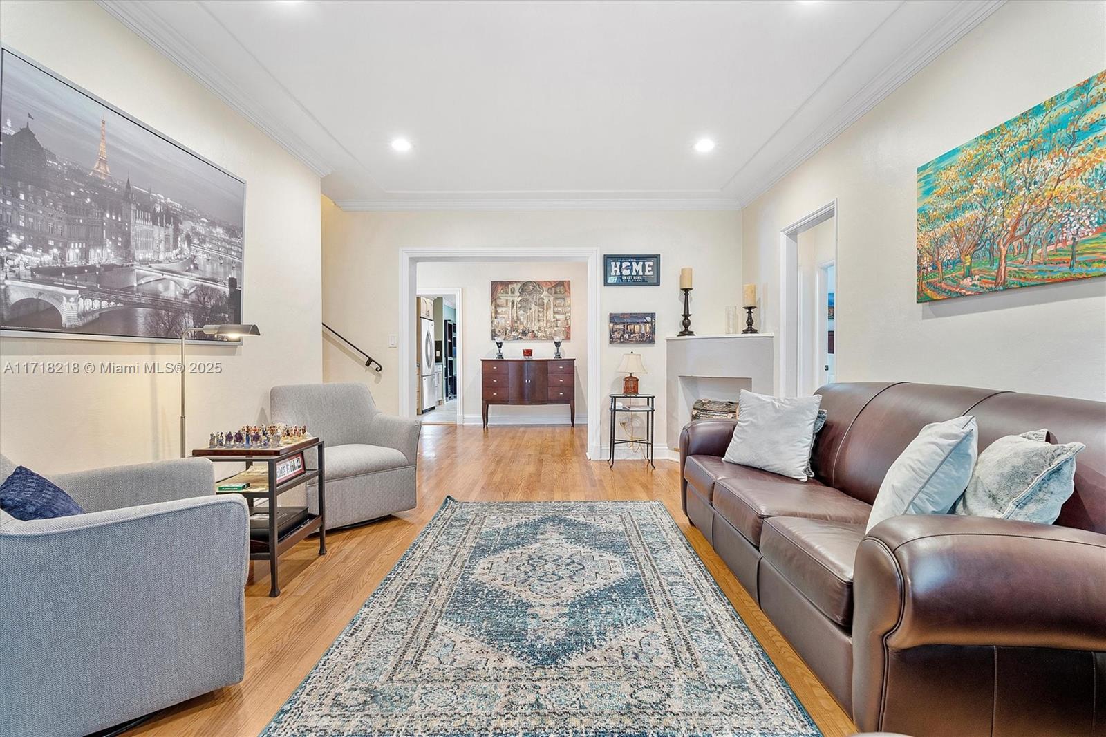 MIAMI SHORES SEC 6 - Residential