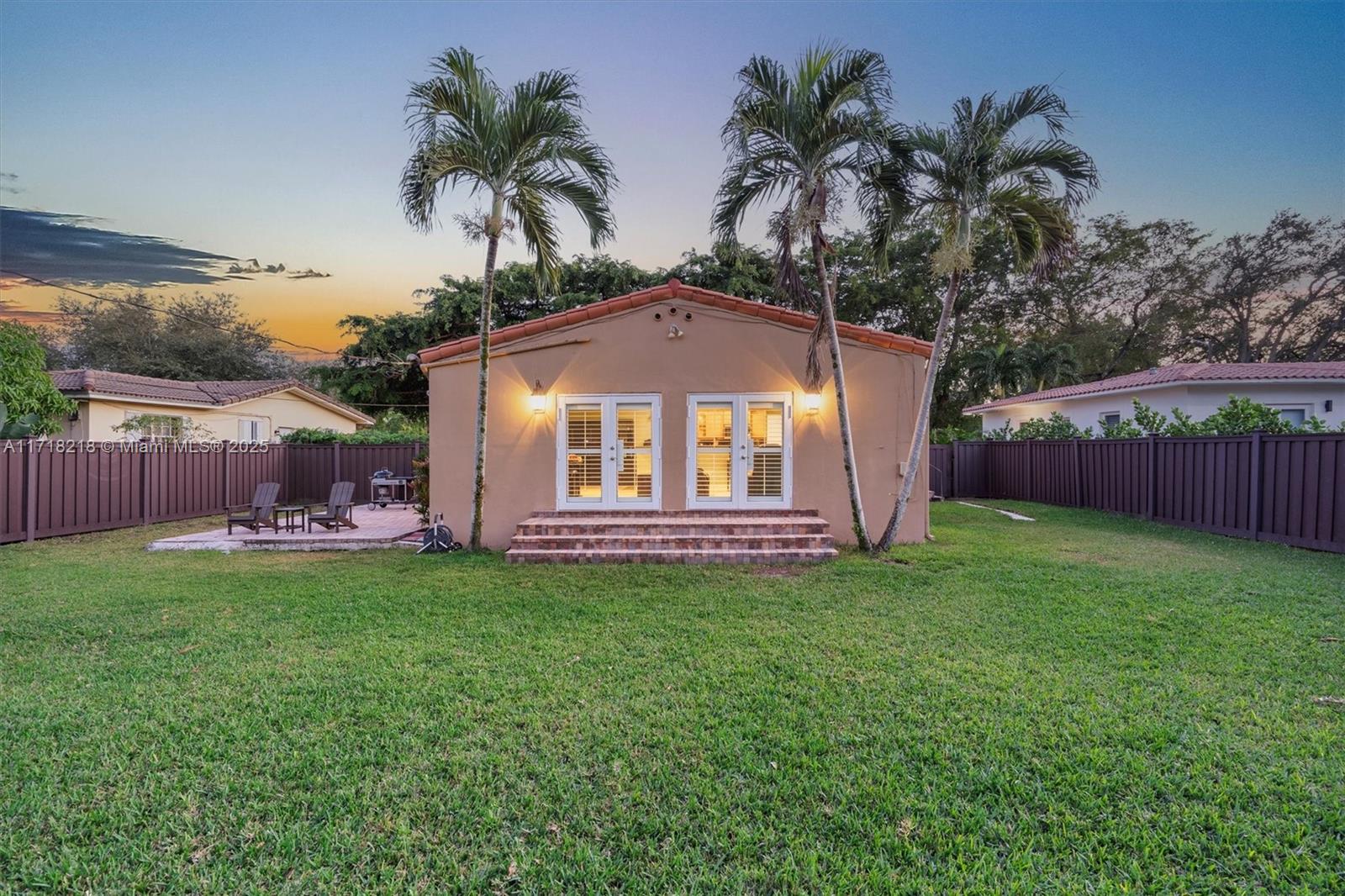 MIAMI SHORES SEC 6 - Residential