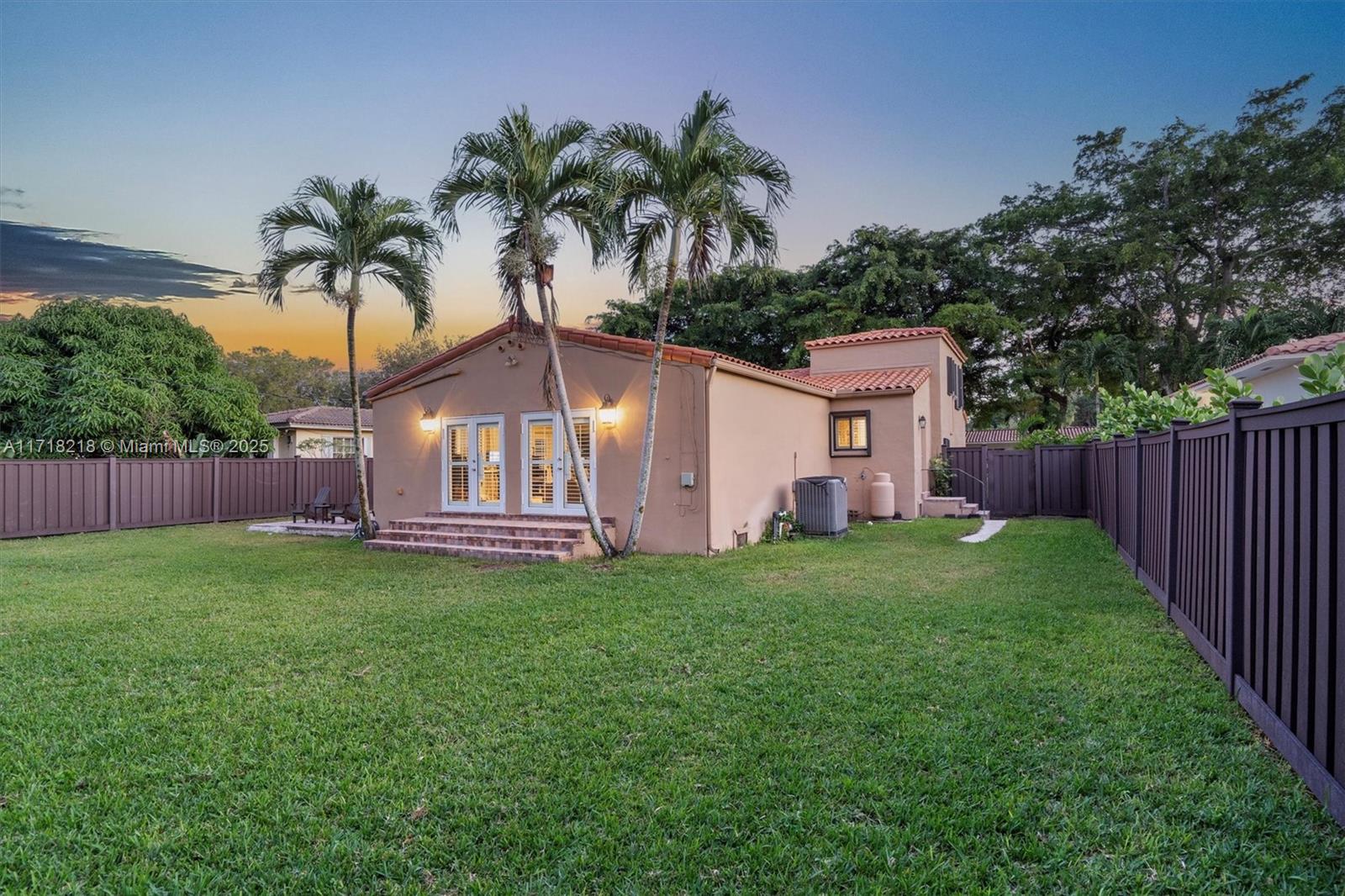 MIAMI SHORES SEC 6 - Residential