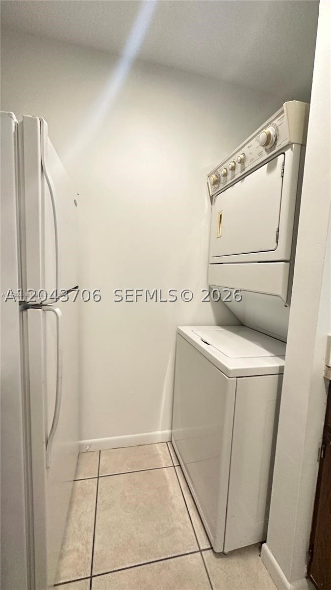 DEL RIO VILLAGE - Residential