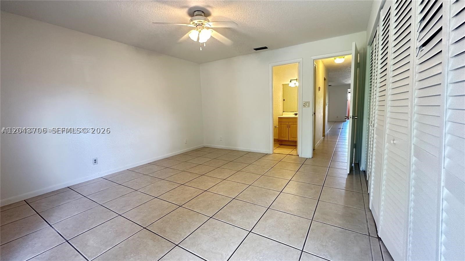 DEL RIO VILLAGE - Residential