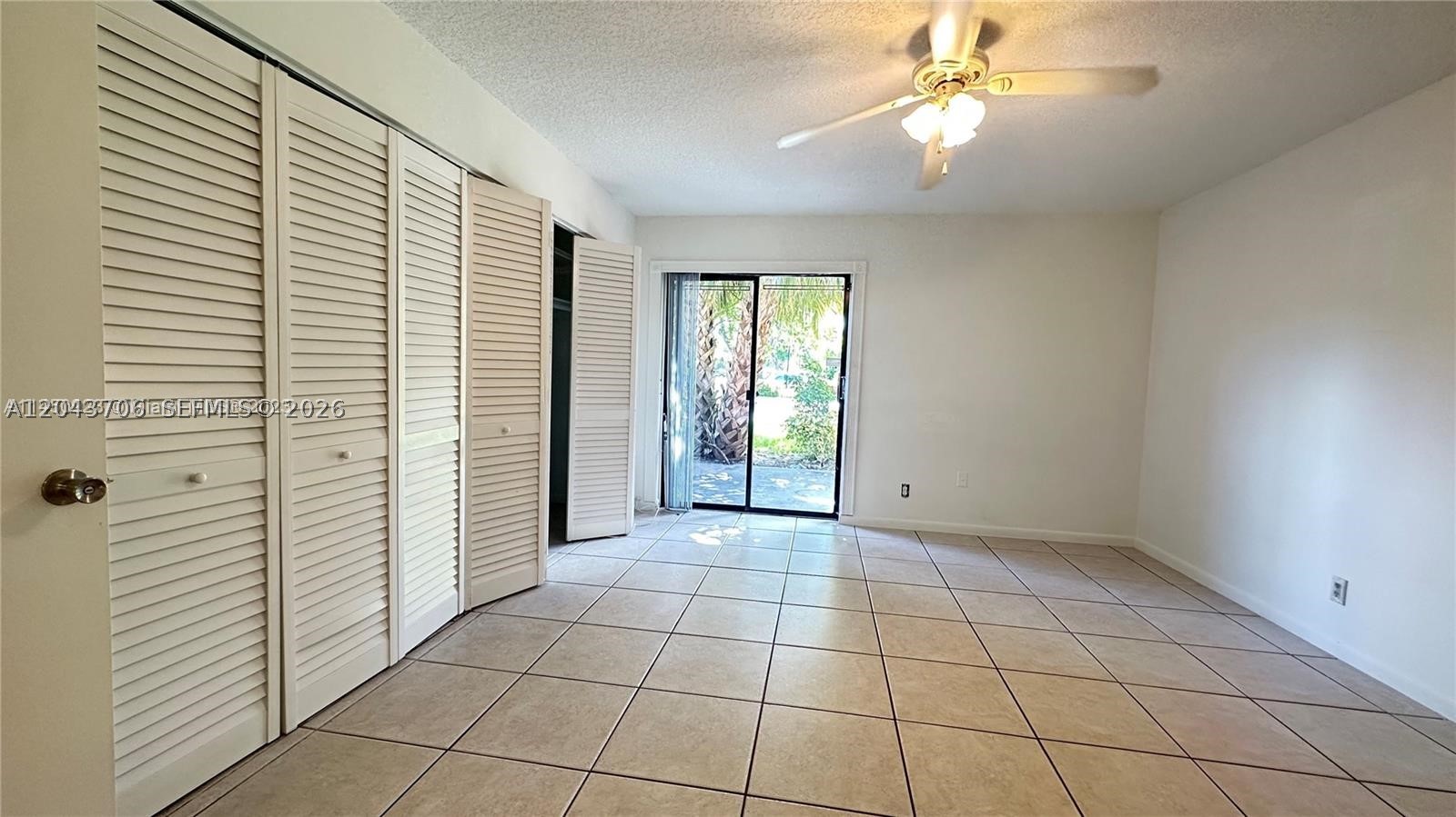 DEL RIO VILLAGE - Residential