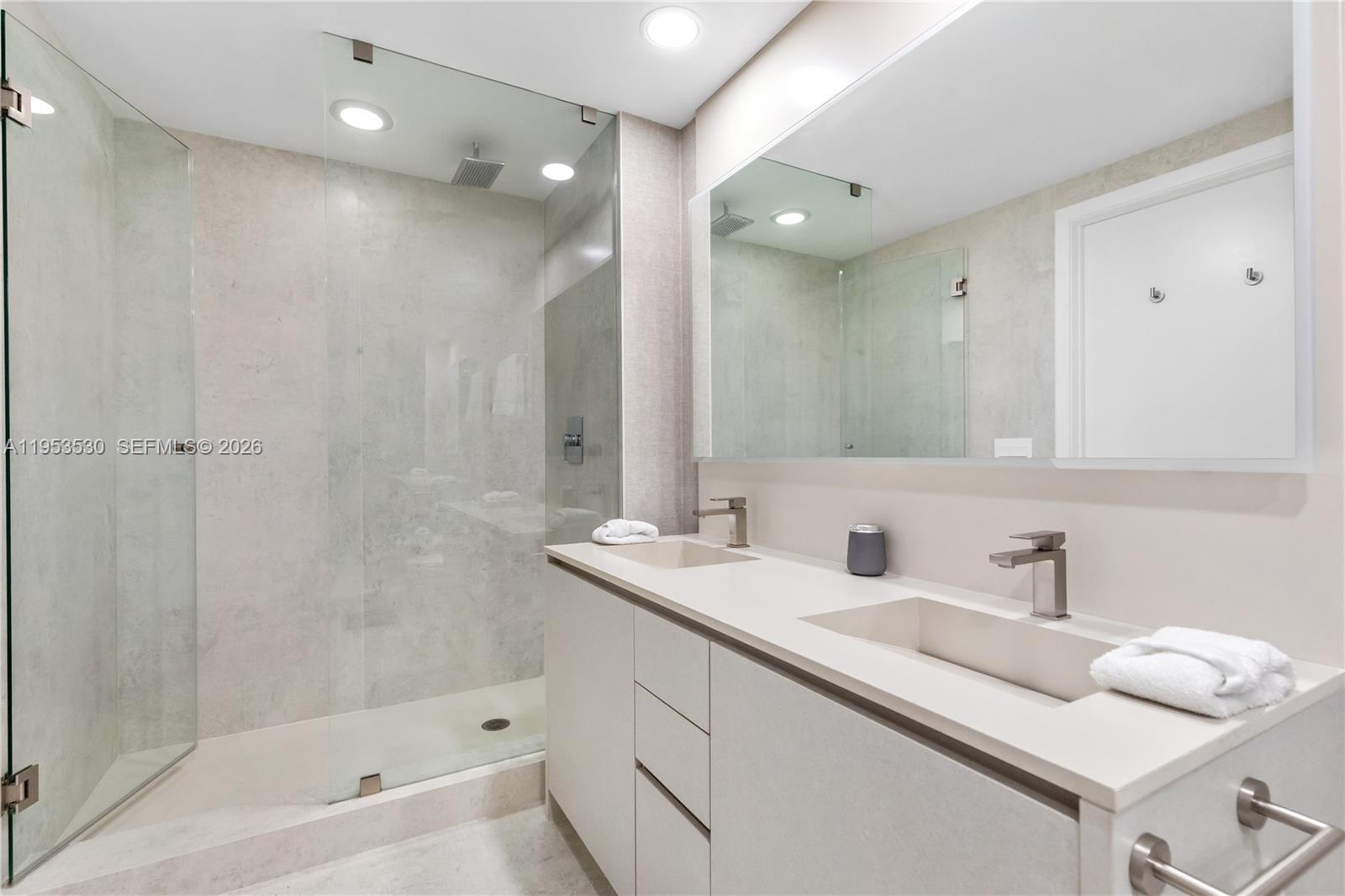 1010 BRICKELL CONDO - Residential