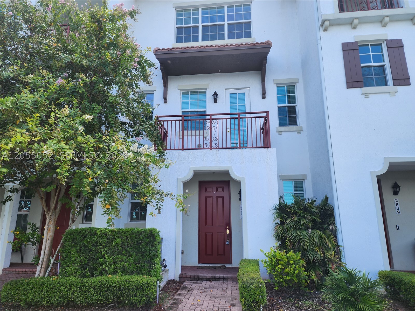 Lakefront, very well-maintained tri-level townhome at Montclair !! Step out from your door right into the jogging path around the lake! Once inside your home, enjoy the gorgeous and peaceful view of the lake from your living room and master bedroom. First level: Main entrance, family room, half bathroom, and 2-car garage. Second/Main level: Kitchen, Dining/Living room, 1 bedroom, and 1 full bathroom. Third level: primary bedroom and bathroom, another bedroom with a private bathroom, and a laundry closet. Montclair offers a variety of amazing amenities: a pool, a clubhouse with a party room, a gym, and a dog park. Conveniently located just minutes from Miramar Town Center, shopping, dining, parks, and major highways. Embrace a lifestyle of convenience and leisure in this beautiful home.