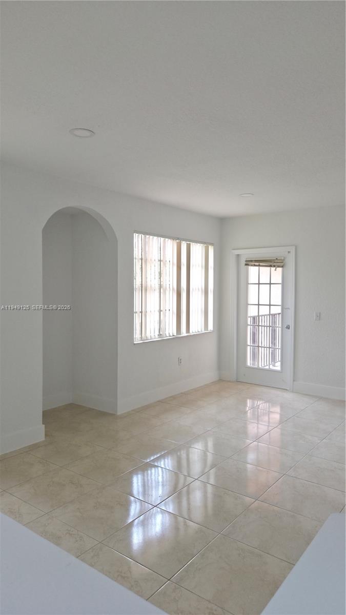 BELMONT AT NORTH LAUDERDA - Residential Lease