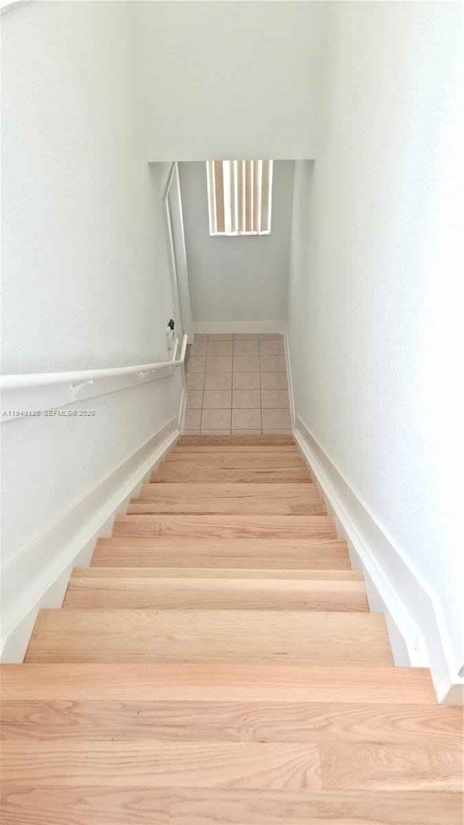BELMONT AT NORTH LAUDERDA - Residential Lease